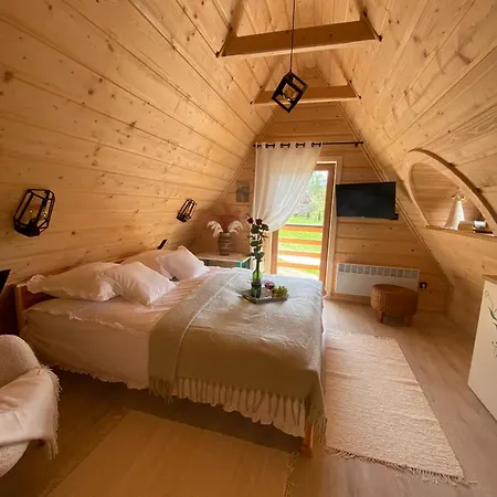 Σαλέ Malowany W Gorach *